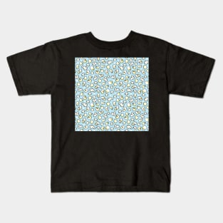 Popcorn Party Pattern light blue Kids T-Shirt